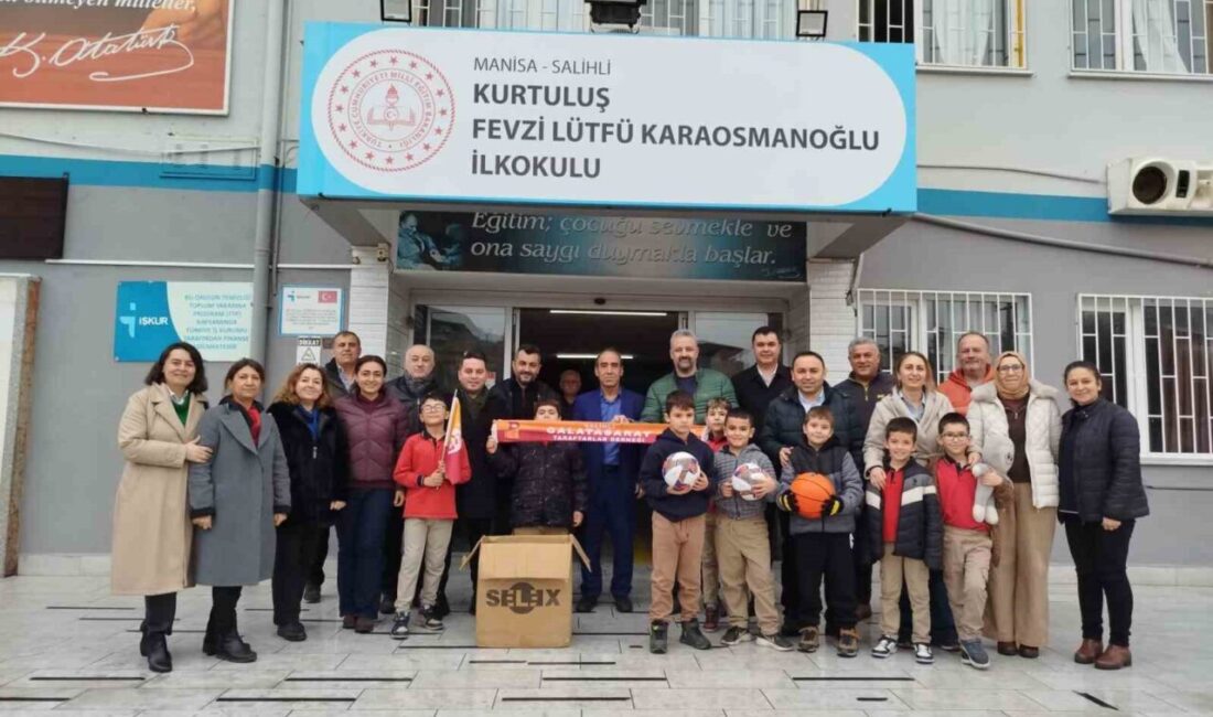 Manisa’nın Salihli ilçesinde faaliyet gösteren Galatasaray Taraftarlar Derneği, eğitime verdiği