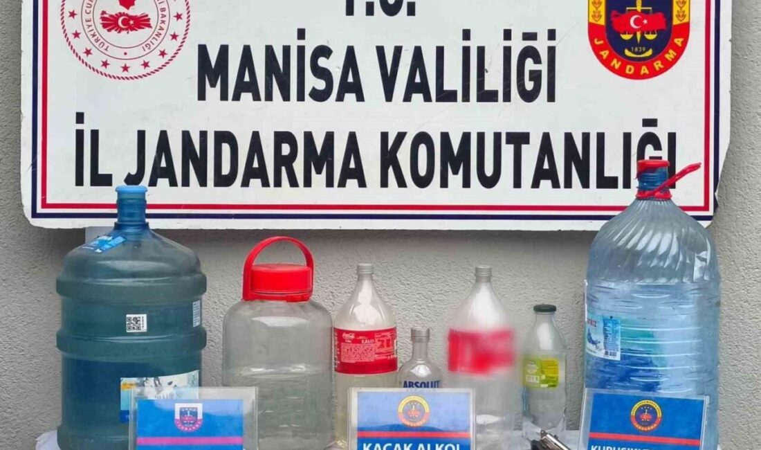 Manisa’nın Salihli ilçesinde jandarma ekiplerince düzenlenen operasyonda 25 litre sahte