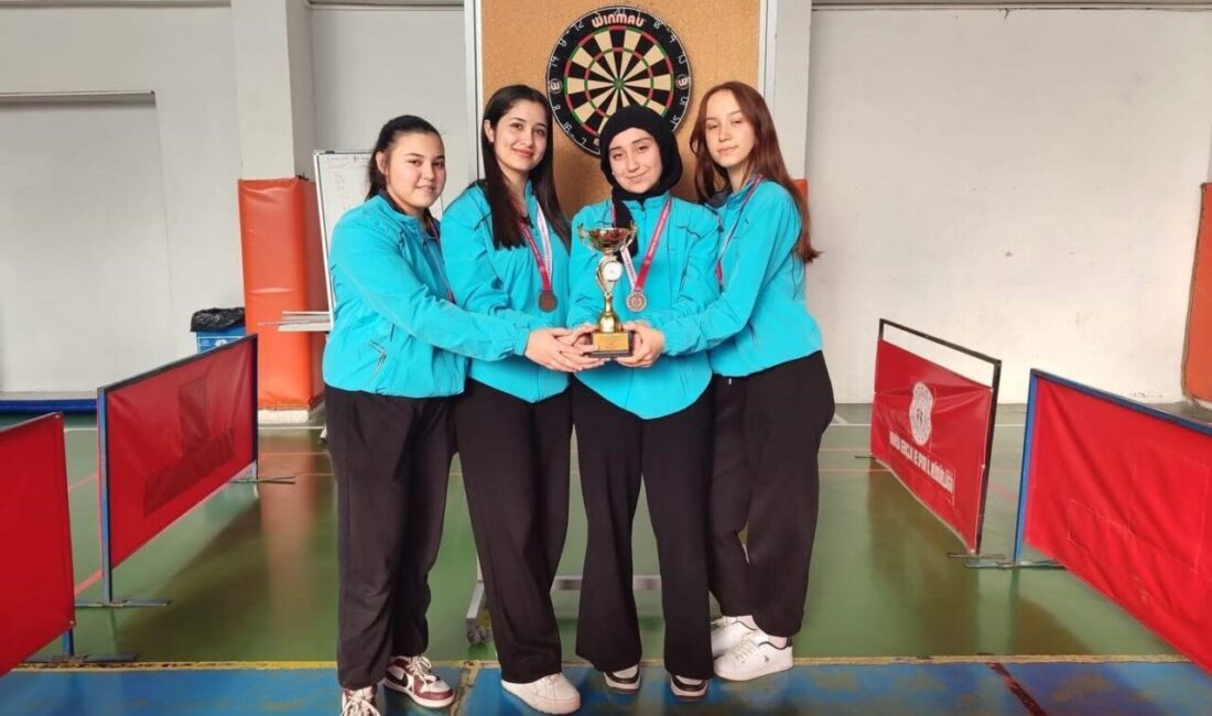 Manisa’nın Salihli ilçesindeki Şahin Şen Anadolu Kız İmam Hatip Lisesi