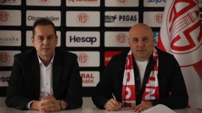 Trendyol Süper Lig ekiplerinden Antalyaspor’un yeni teknik direktörü Sami Uğurlu,