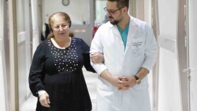 İsveç’te solunum cihazına bağlanma aşamasına gelen 65 yaşındaki hasta, Samsun’da