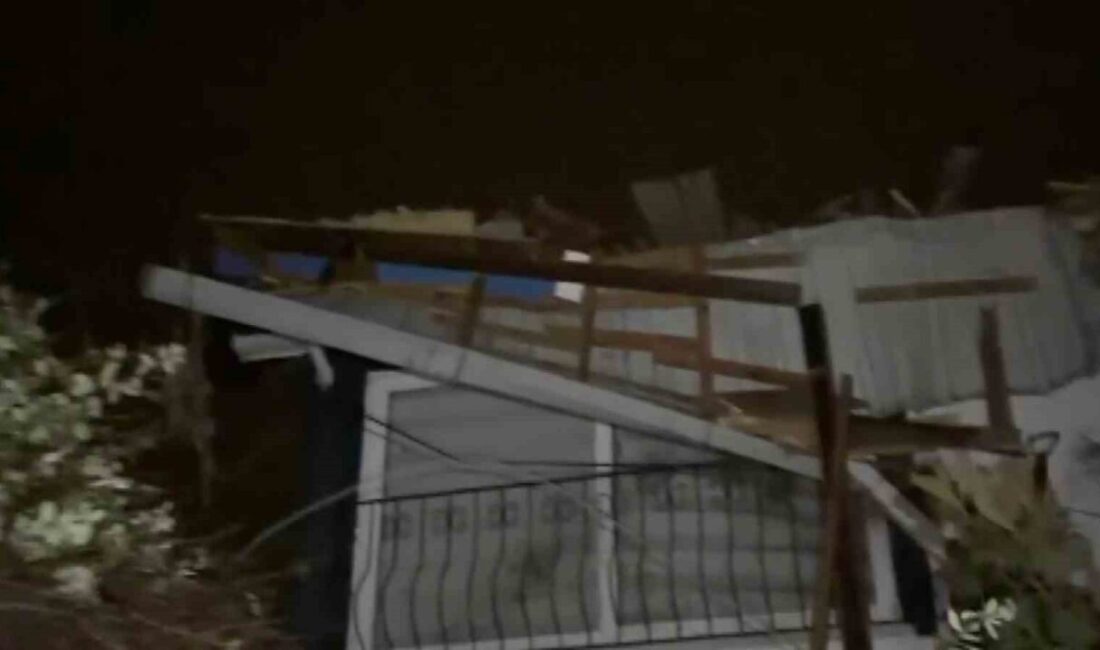 Samsun’da akşam saatlerinde etkisini artıran kuvvetli rüzgar, kent genelinde hayatı