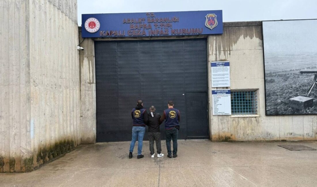 Samsun’da İl Jandarma Komutanlığı ekiplerince aranan şahısların yakalanmasına yönelik yürütülen