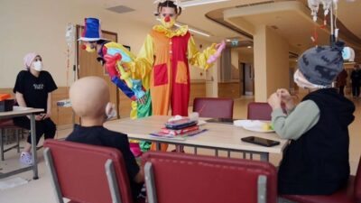 Erzurum Şehir Hastanesi’nde tedavi gören çocuklar sanatla buluştu, ’Hayallerimi Boyuyorum’