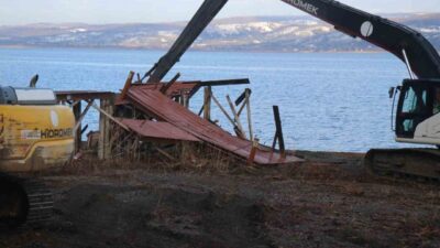 Sakarya Büyükşehir Belediyesi, Sapanca Gölü kıyı şeridinde bulunan 89 kaçak