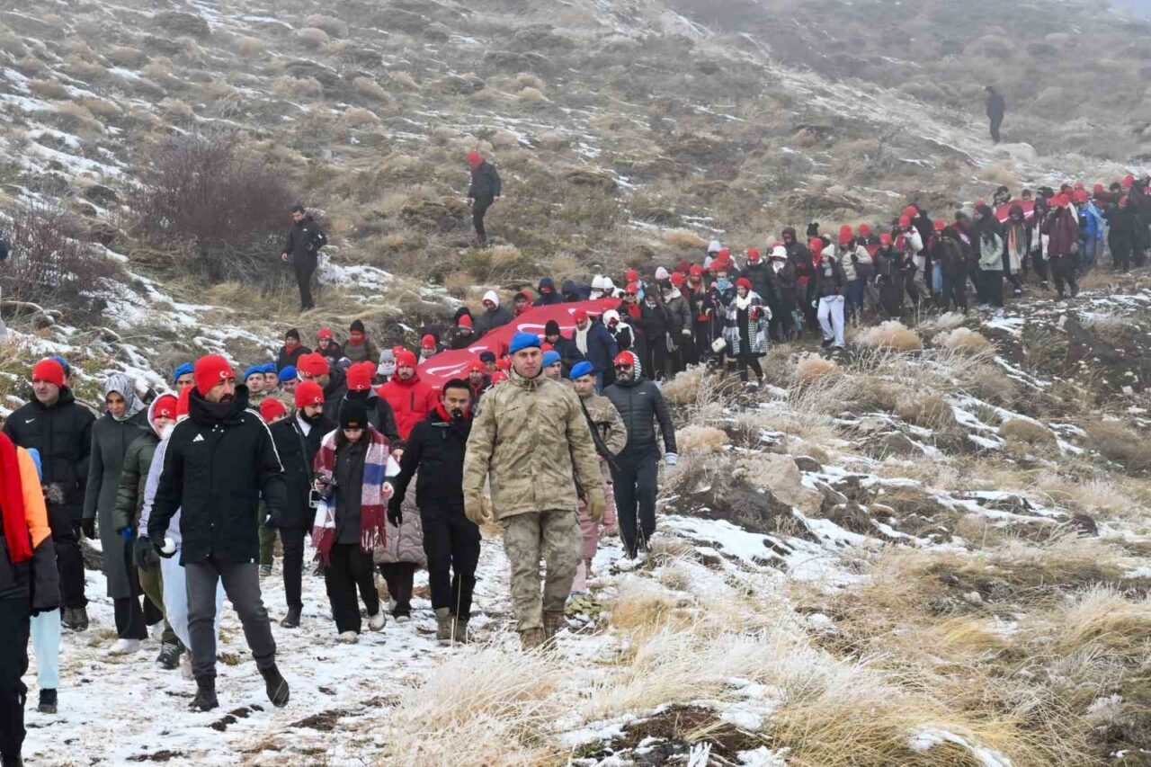 Birinci Dünya Savaşı’nda Rus işgali altındaki toprakları kurtarmak için başlatılan