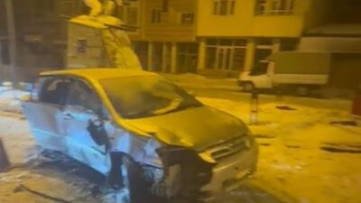Sarıkamış’ta meydana gelen trafik kazasında 3 kişi yaralandı. Kaza; Kars’ın