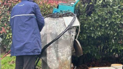 İstanbul’da etkili olan kuvvetli yağış ve fırtına nedeniyle Sarıyer Baltalimanı’nda