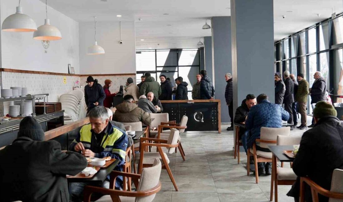 Elazığ’da hizmete giren Şehir Lokantası, ekonomik fiyatları ve kaliteli hizmetiyle