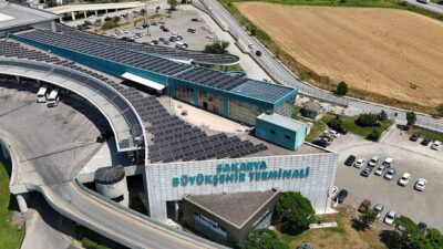 Sakarya Büyükşehir Belediyesi ekipleri, yılın ilk günlerinde yolcu trafiğinin yoğun