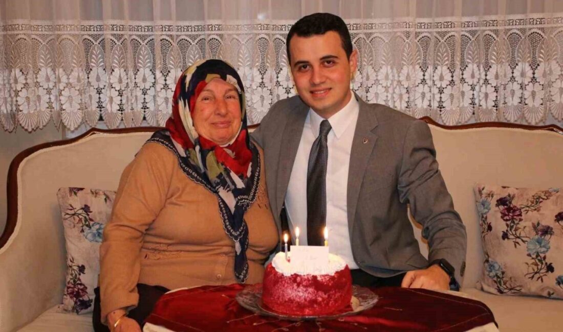 DÜZCE(İHA) – Düzce’nin Çilimli ilçesi Kaymakamı Furkan Alpay, Gölcük depreminde