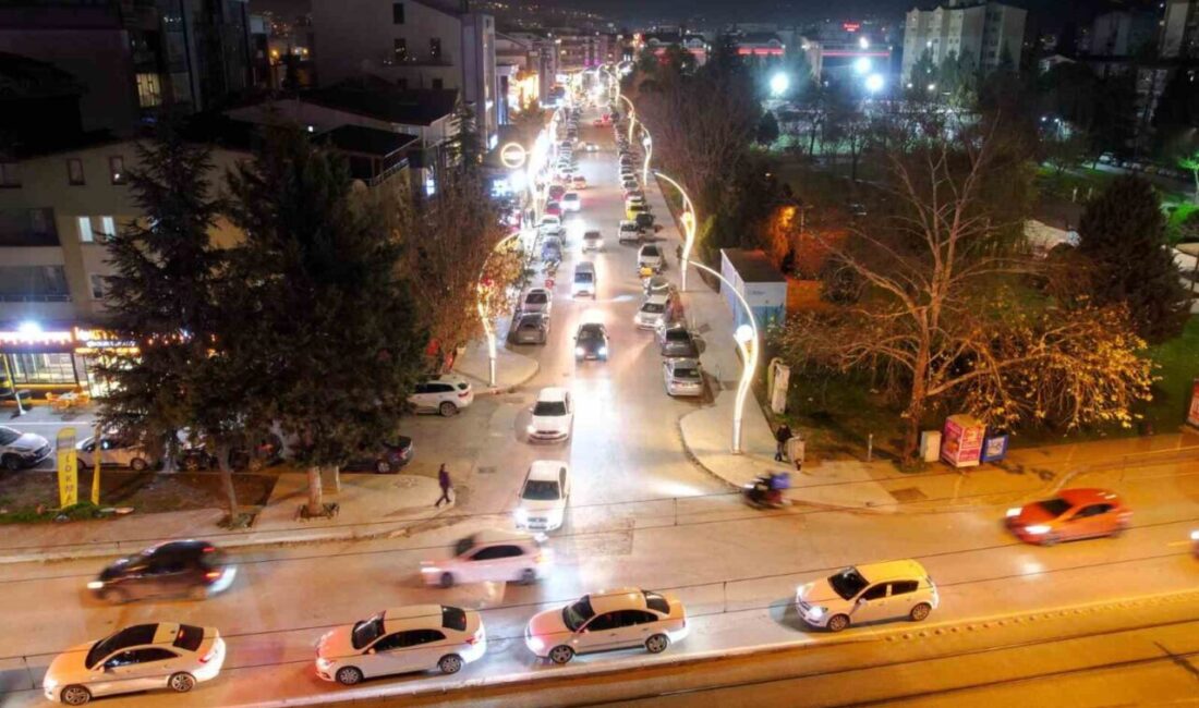 İzmit Yahya Kaptan Mahallesi’nin en işlek güzergahlarından biri olan Şehit