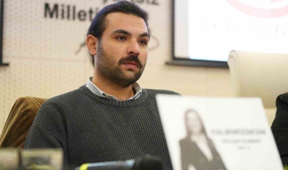 Şehzadeler Belediye Başkanı Hakan Şimşek, yönetim kadrosunu güçlendirmek amacıyla ilk