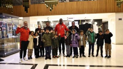 Diyarbakır’ın Dicle ilçesi Baltacı Mahallesi’ndeki Baltacı İlkokulu öğrencileri, 2021 yılında