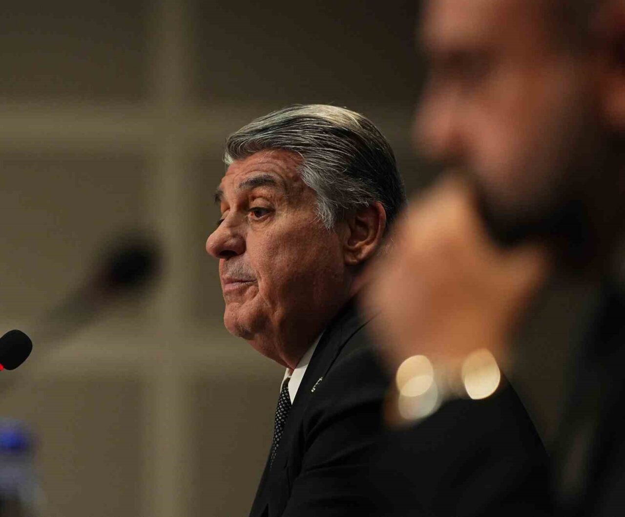 Beşiktaş Kulübü Başkanı Serdal Adalı, Yasin Özcan transferi hariç minimum