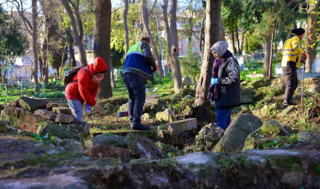 Samsun Seyyid Kutbiddin Mezarlığı’nda, kültürel mirası koruma ve gelecek nesillere