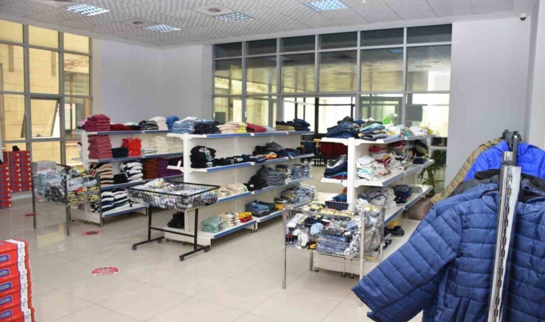 Siirt İl Emniyet Müdürlüğü, toplumun her kesimine dokunan sosyal sorumluluk