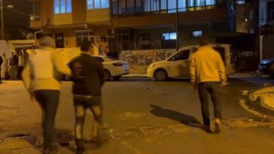 İstanbul Silivri’de uyuşturucu ticareti yapan şahıslar polis ekipleri tarafından yakalandı.