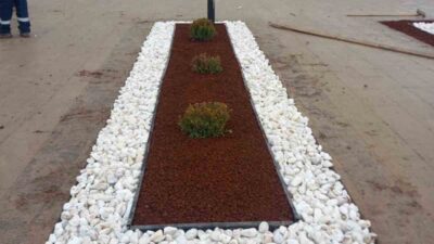 Sincan Belediyesi, çevre düzenleme ve peyzaj çalışmalarına devam ediyor. Ağaç