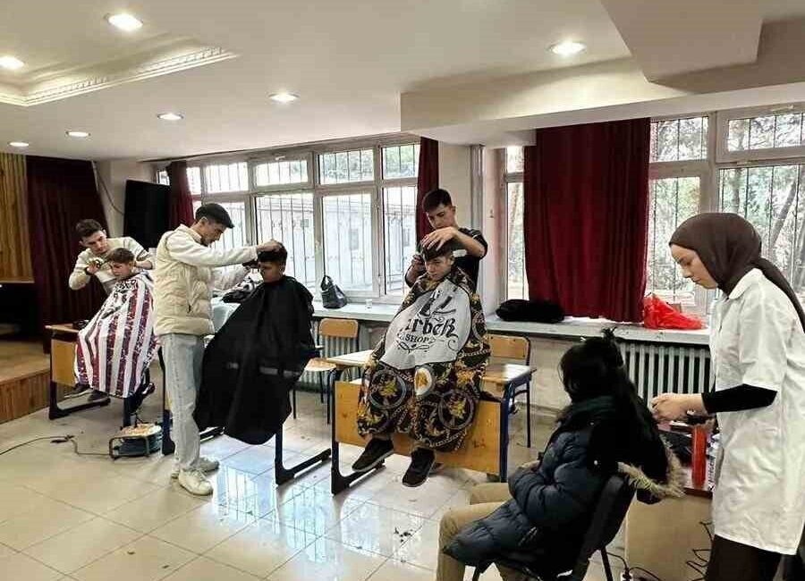 Sinop’un Boyabat ilçesinde mesleki eğitim merkezi öğrencileri bilgi ve becerilerini