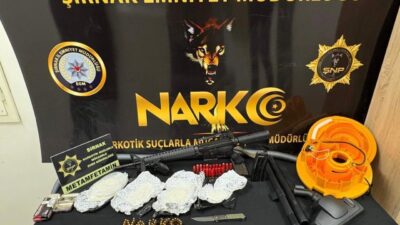 Şırnak’ta düzenlenen operasyonlarda çok sayıda gümrük kaçağı malzeme, uyuşturucu ve