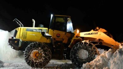 Şırnak’ta günlerdir etkili olan kar yağışı nedeni ile hayat durma