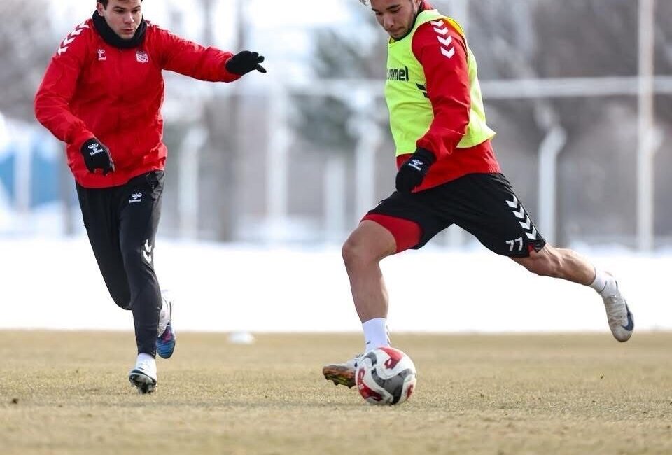 Trendyol 1. Lig’in 22. haftasında sahasında Amed Sportif Faaliyetler konuk