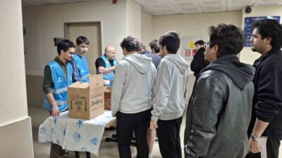 Sivrihisar Müftülüğü Gençlik Koordinatörlüğü, final haftasında sınav stresi yaşayan üniversite