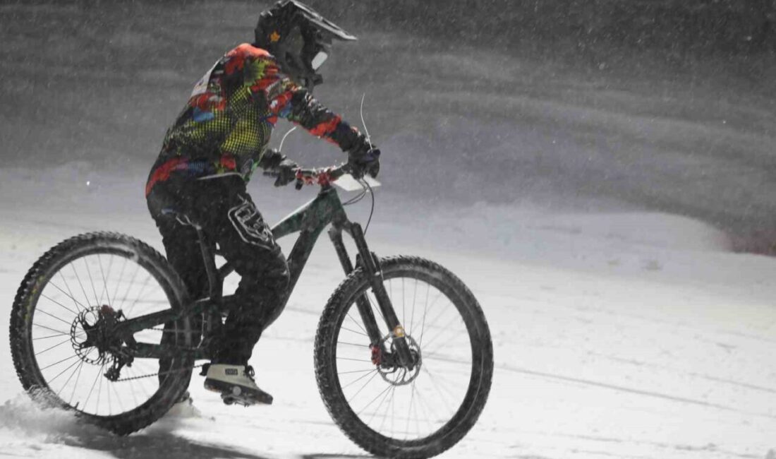 Erzurum Palandöken Kayak Merkezi’nde düzenlenen Snowbike Türkiye Şampiyonası tamamladı. Palandöken