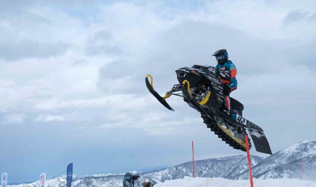 Bu yıl Rize’nin Güneysu ilçesine bağlı Handüzü Yaylası’nda düzenlenen SNX