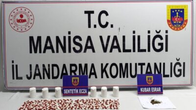 Manisa’nın Soma ilçesinde jandarmanın uyuşturucuya geçit vermediği operasyonda yüzlerce sentetik