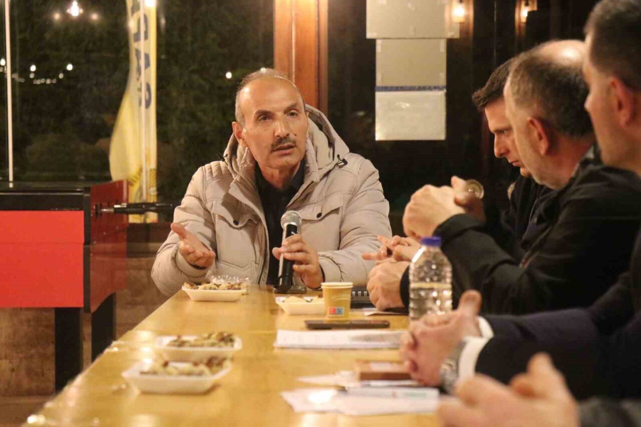 Sakarya’nın Sapanca ilçesinde bir araya gelen Sivil Toplum Kuruluşu (STK)