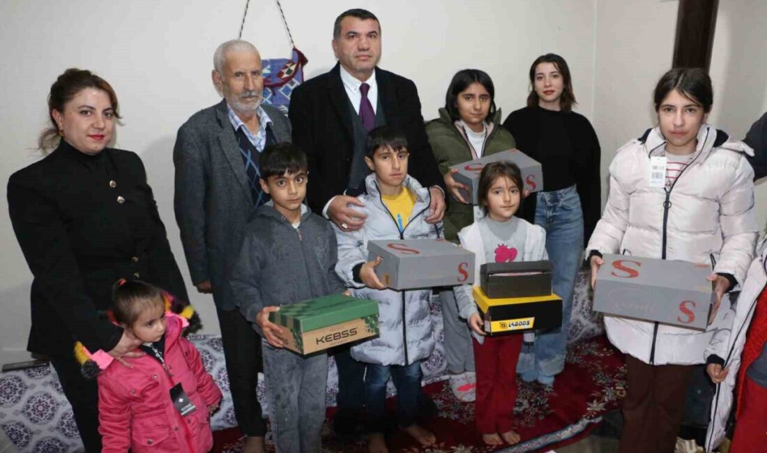 Diyarbakır’ın Sur ilçesinde Milliyetçi Hareket Partisi (MHP) İlçe Başkanı Şakir