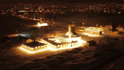 Van’ın İpekyolu ilçesinde bulunan ve Osmanlı mimarisinin en zarif örneklerinden