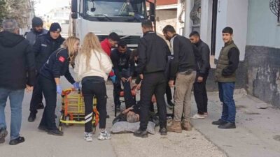 Adana’da bir kişi tartıştığı dayısını sokak ortasında tabancayla bacağından vurarak