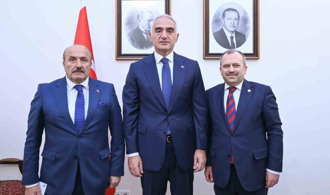 Taşköprü Belediye Başkanı Hüseyin Arslan, Kültür ve Turizm Bakanı Mehmet