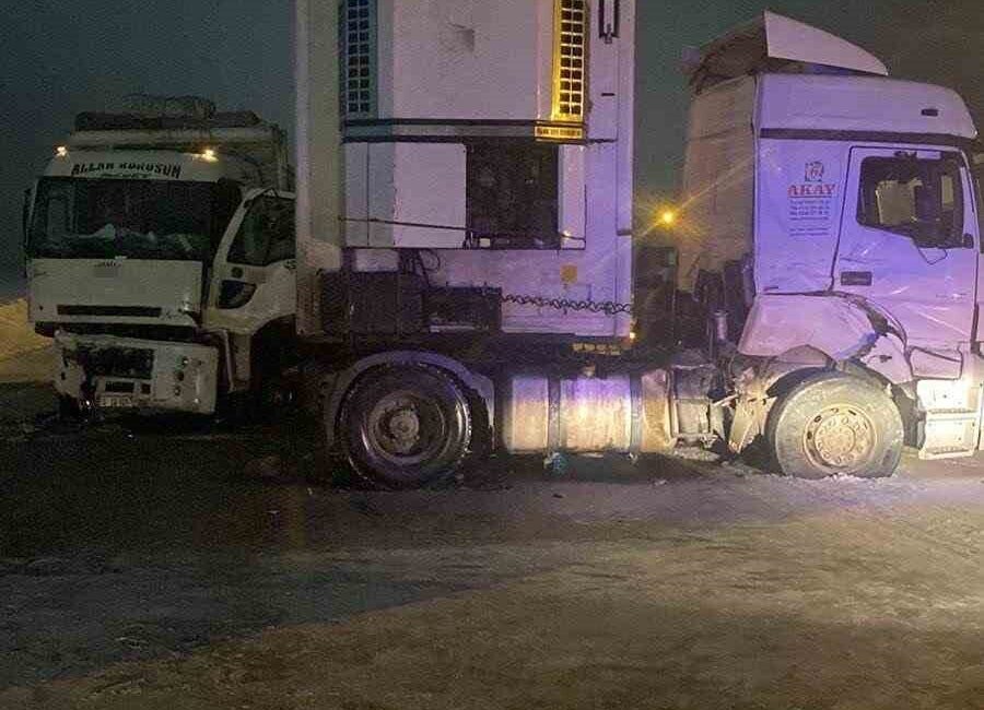 Bitlis’in Tatvan ilçesinde meydana gelen trafik kazasında 1 kişi yaralandı.