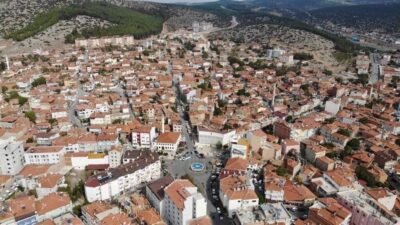 DENİZLİ (İHA) – Denizli’nin gastronomi yolunun merkezinde bulunan Tavas ilçesinde