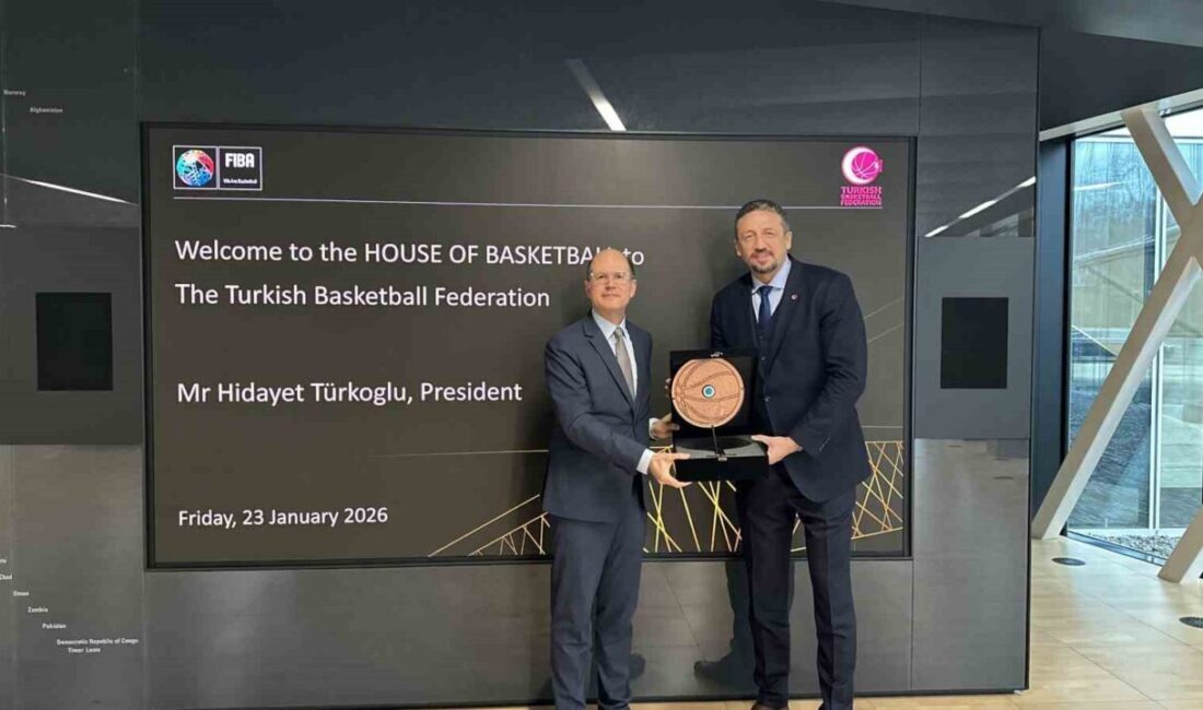 Türkiye Basketbol Federasyonu (TBF) Başkanı Hidayet Türkoğlu, FIBA Genel Sekreteri