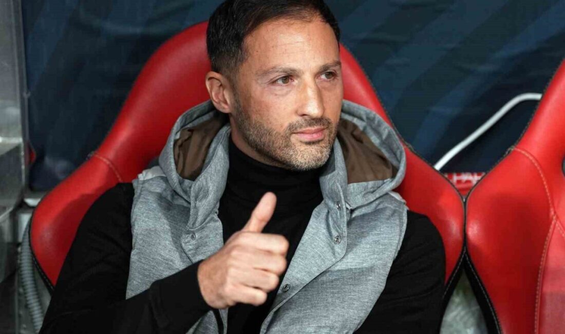 Fenerbahçe Teknik Direktörü Domenico Tedesco, sarı-lacivertlilerin başında ilk kupasını kazandı.