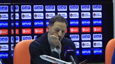 Fenerbahçe Teknik Direktörü Domenico Tedesco, Alanyaspor maçının ilk yarısından dersler