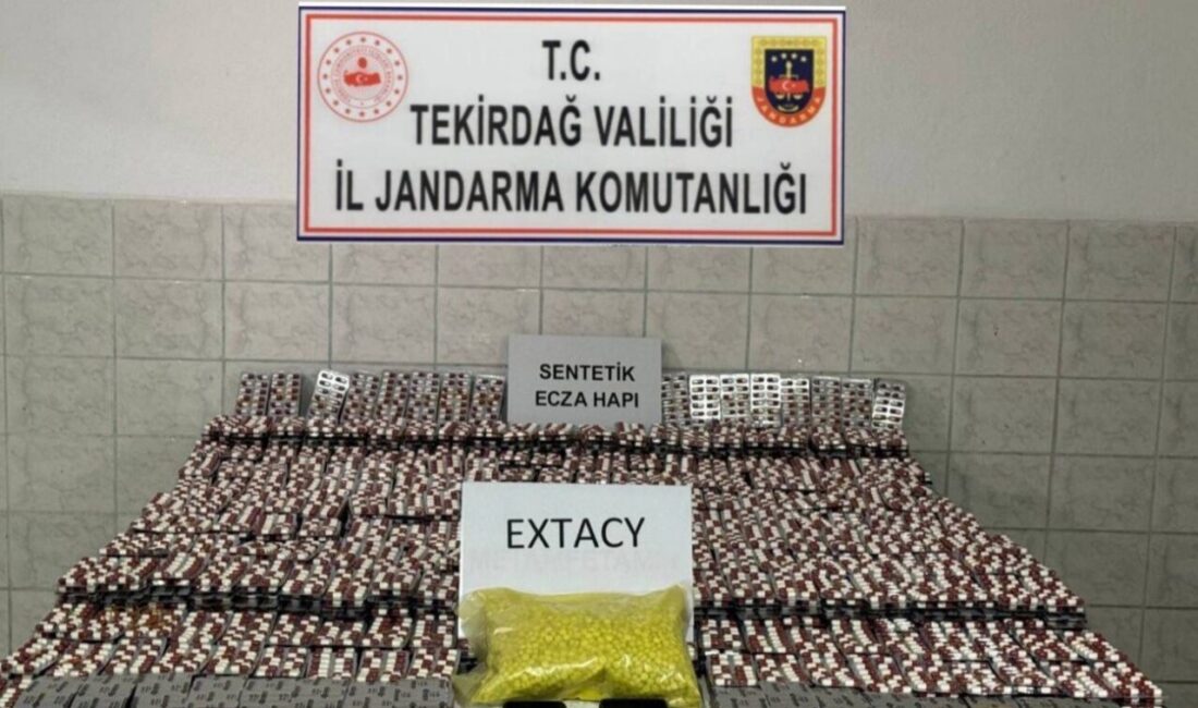 Tekirdağ’ın Çorlu ilçesinde jandarma ekiplerince gerçekleştirilen operasyonda on binlerce adet