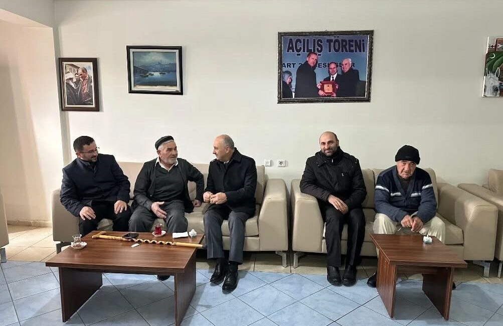 Tepebaşı Müftülüğü heyeti, Safiye Gönül Bayar Huzurevi’ni ziyaret ederek yaşlılarla