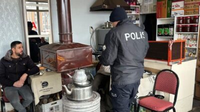 Erzincan’ın Tercan ilçesinde, “Huzurlu Sokaklar” uygulaması kapsamında İlçe Emniyet Müdürlüğü