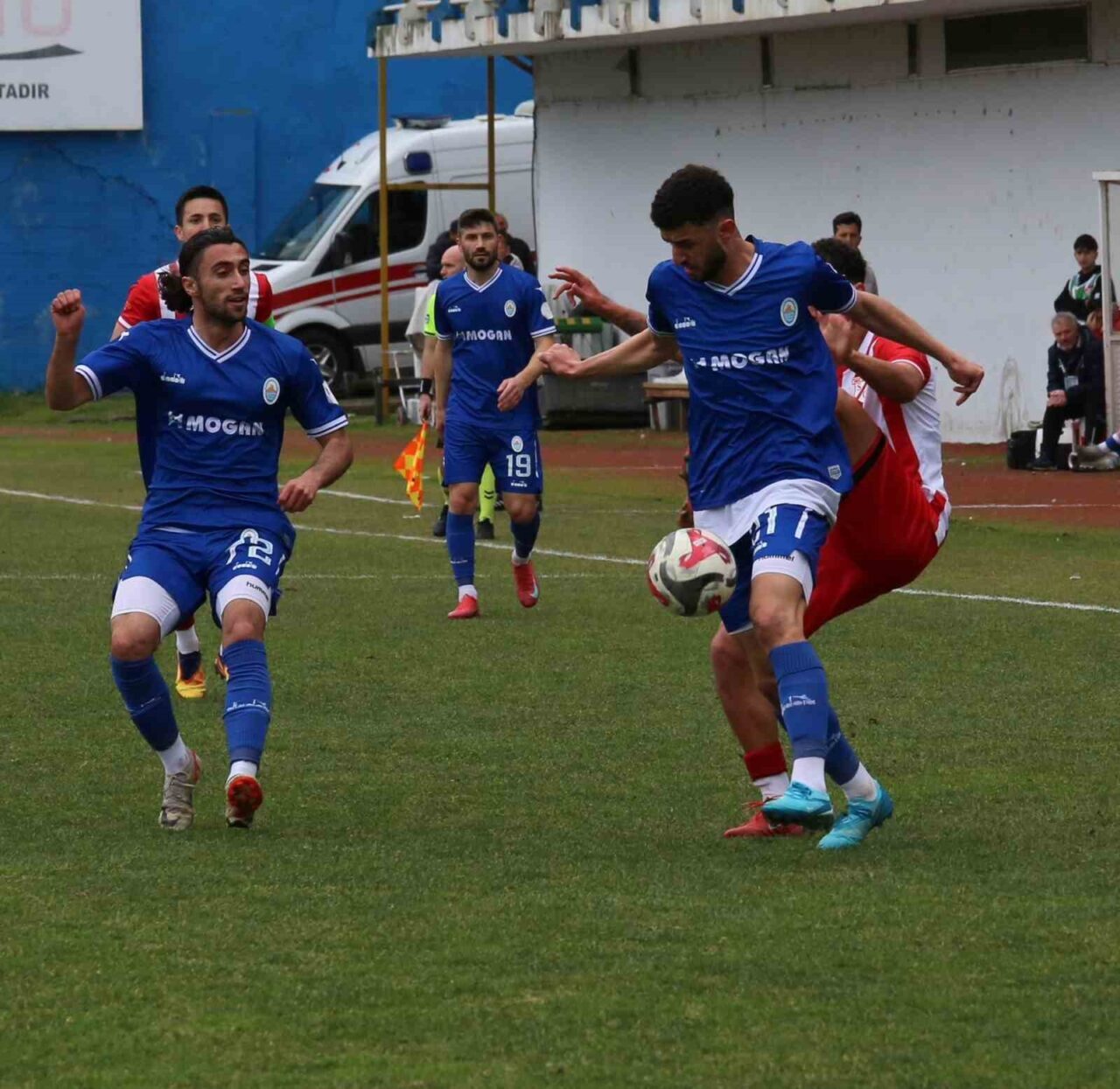 TFF 3. Lig 3. Grup 19. haftada Pazarspor, sahasında karşılaştığı