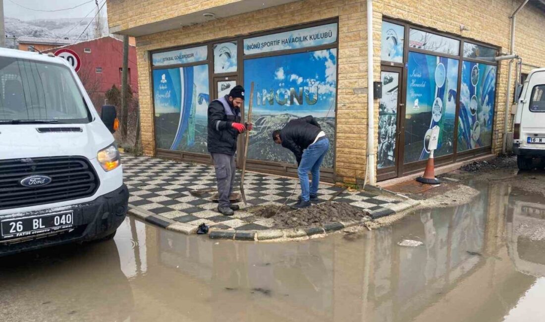 İnönü Belediyesi, ilçede su baskınlarına ve buzlanmaya neden olan tıkalı
