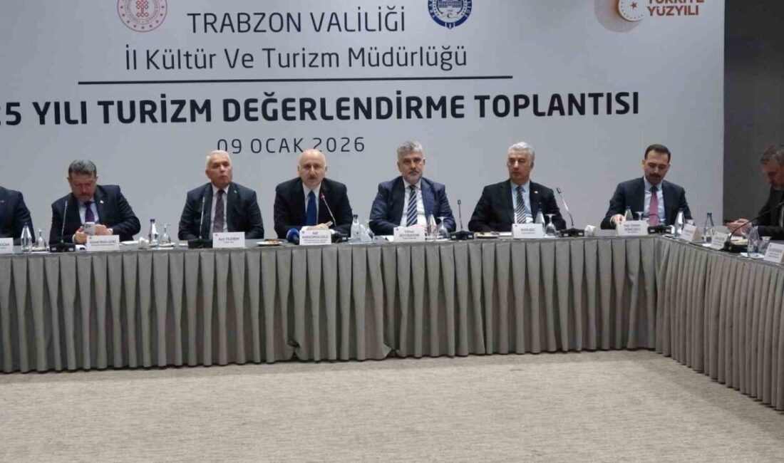 Trabzon’da 2025 yılı turizm değerlendirme toplantısı yapıldı. Trabzon Valisi Aziz