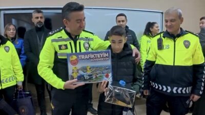 Samsun’da etkili olan son kar yağışı sırasında trafik güvenliğine katkı