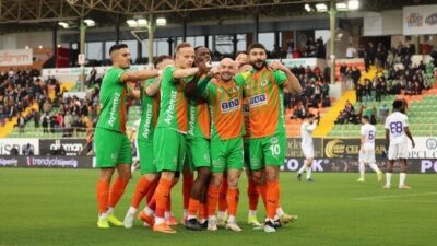 Trendyol Süper Lig’in 20. haftasında Corendon Alanyaspor, sahasında Eyüpspor ile