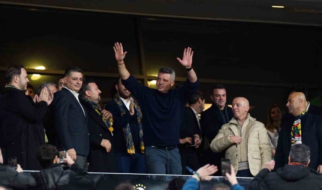 Trendyol Süper Lig’in 19. haftasında Fenerbahçe evinde Göztepe ile karşılaşıyor.